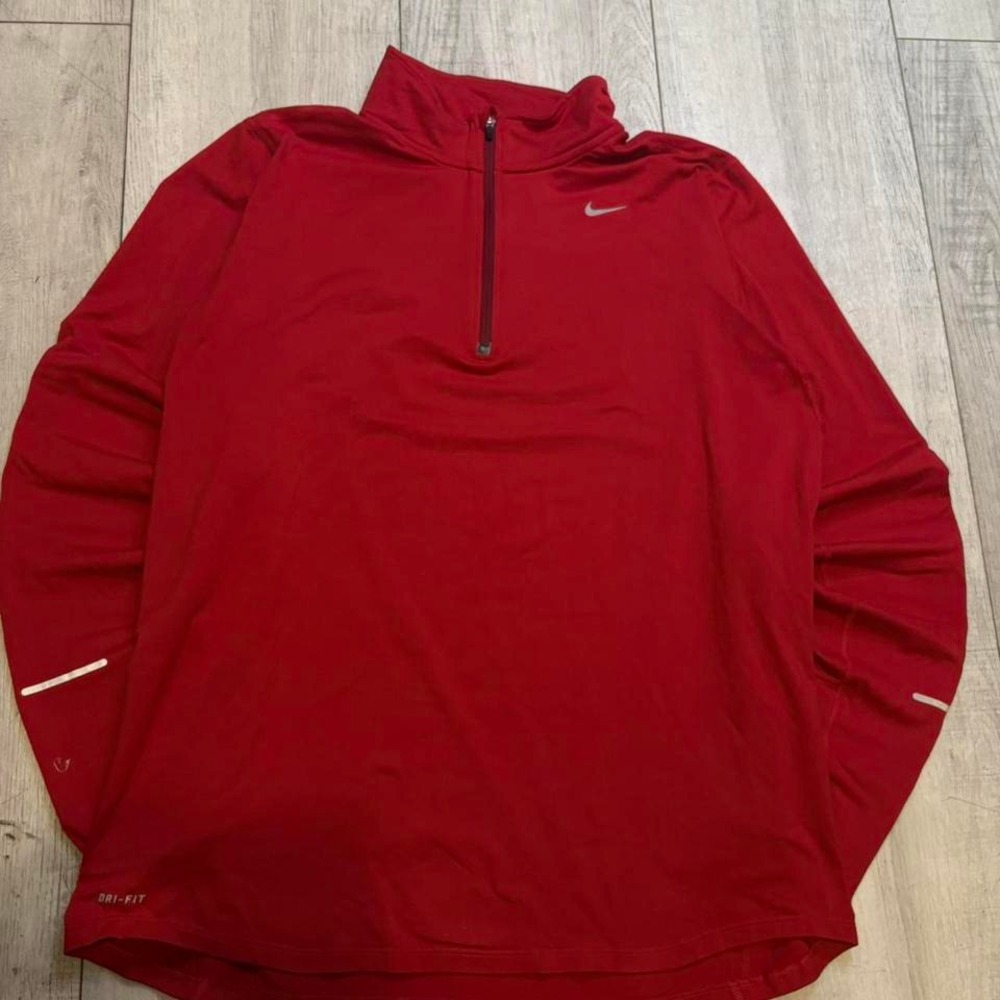 Nike Dri-Fit‎ red quarter zip top MEN SIZE L